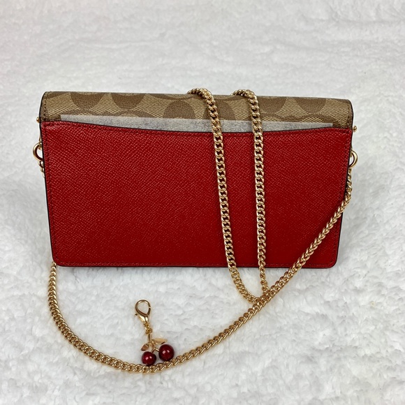 Coach Crossbody Boxed Gift Set - Picture 8 of 13